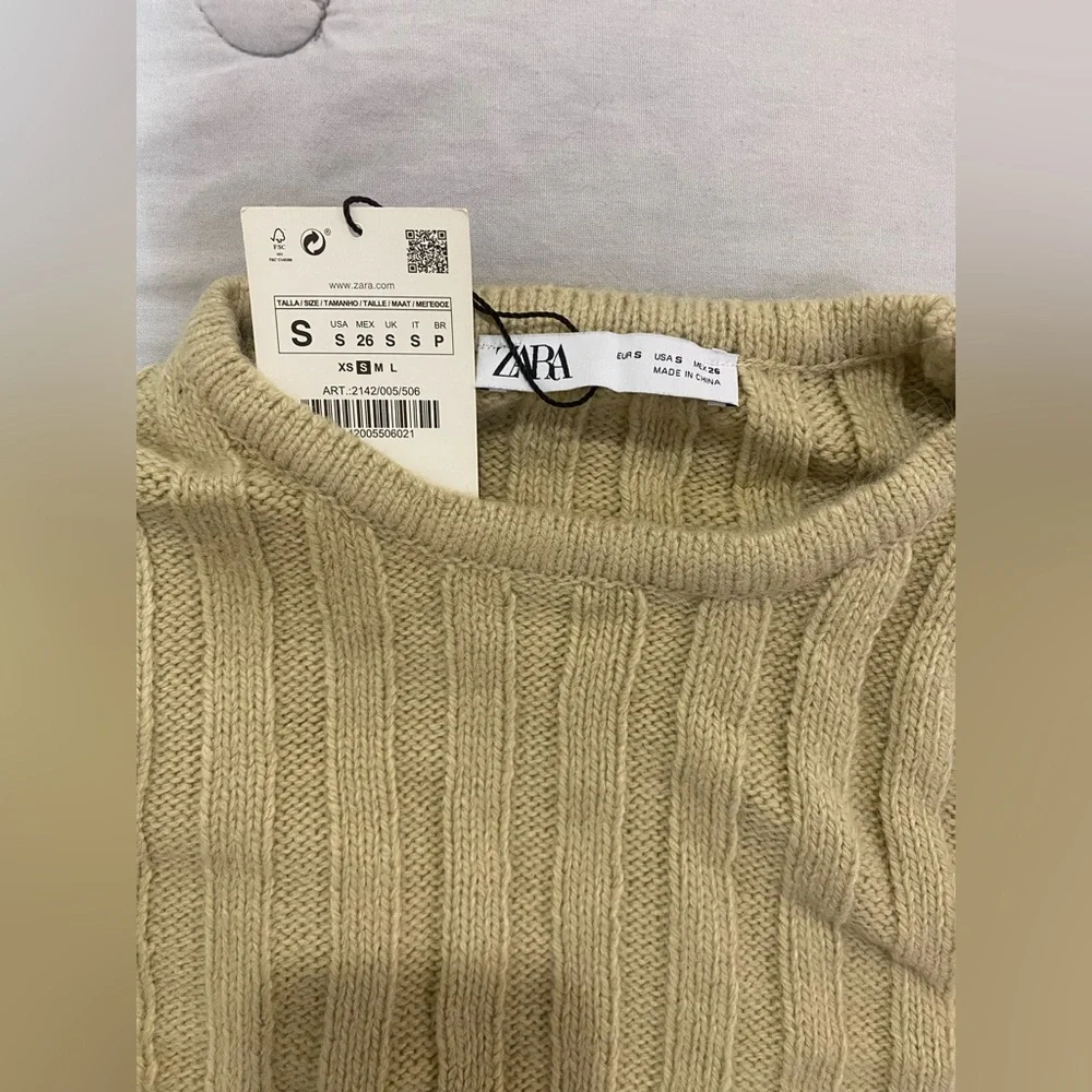 Zara Rib Knit Crop Sweater REF 2142/005 - Picture 3 of 3